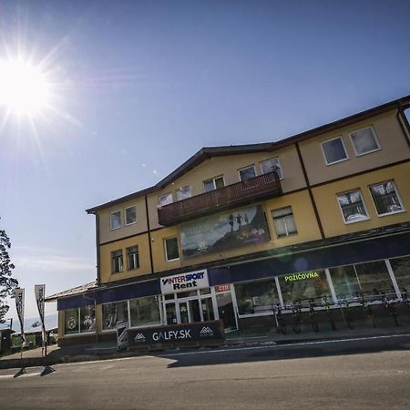 Privat Galfy Hotel Vysoke Tatry Ngoại thất bức ảnh