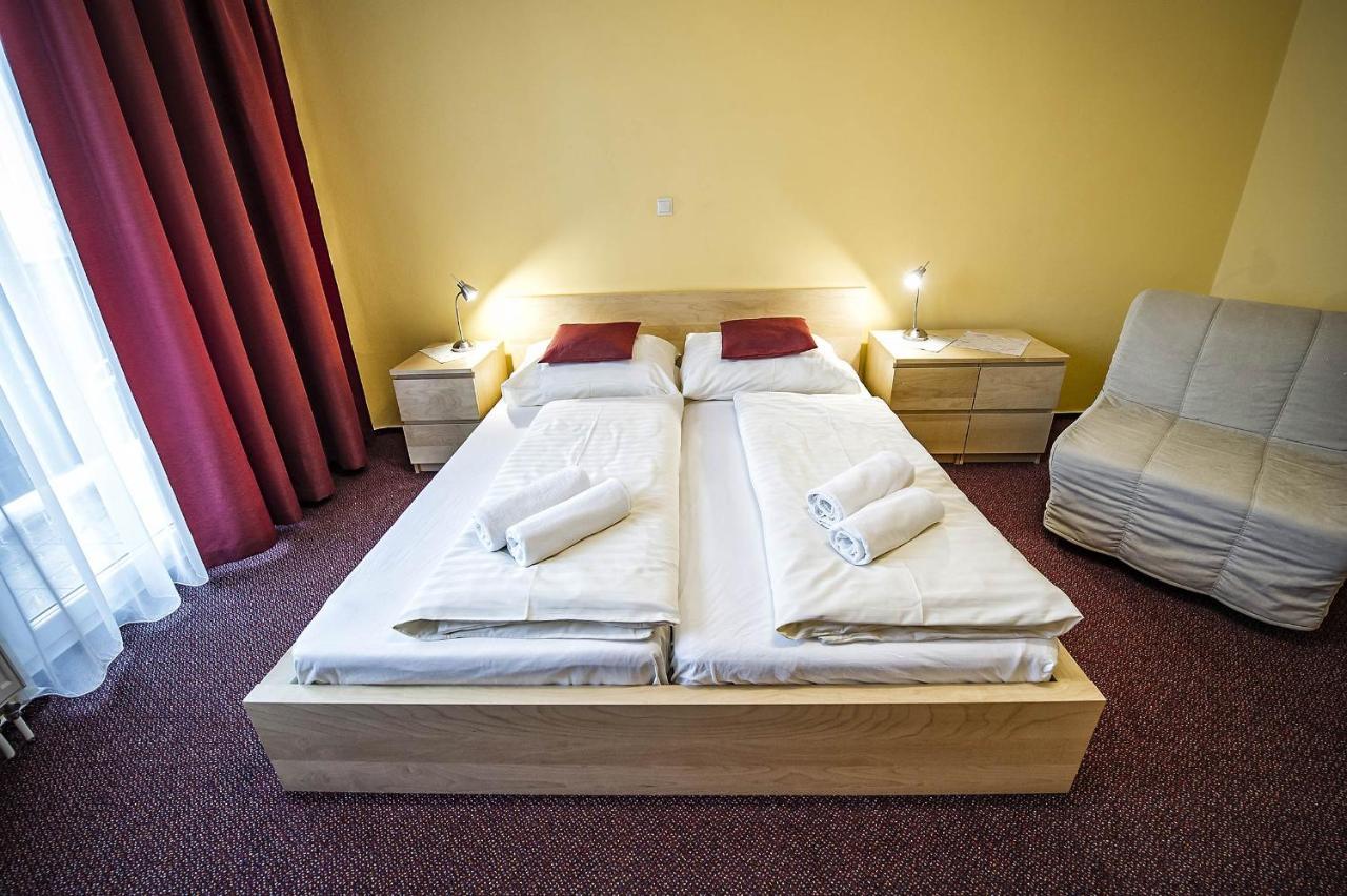 Privat Galfy Hotel Vysoke Tatry Ngoại thất bức ảnh