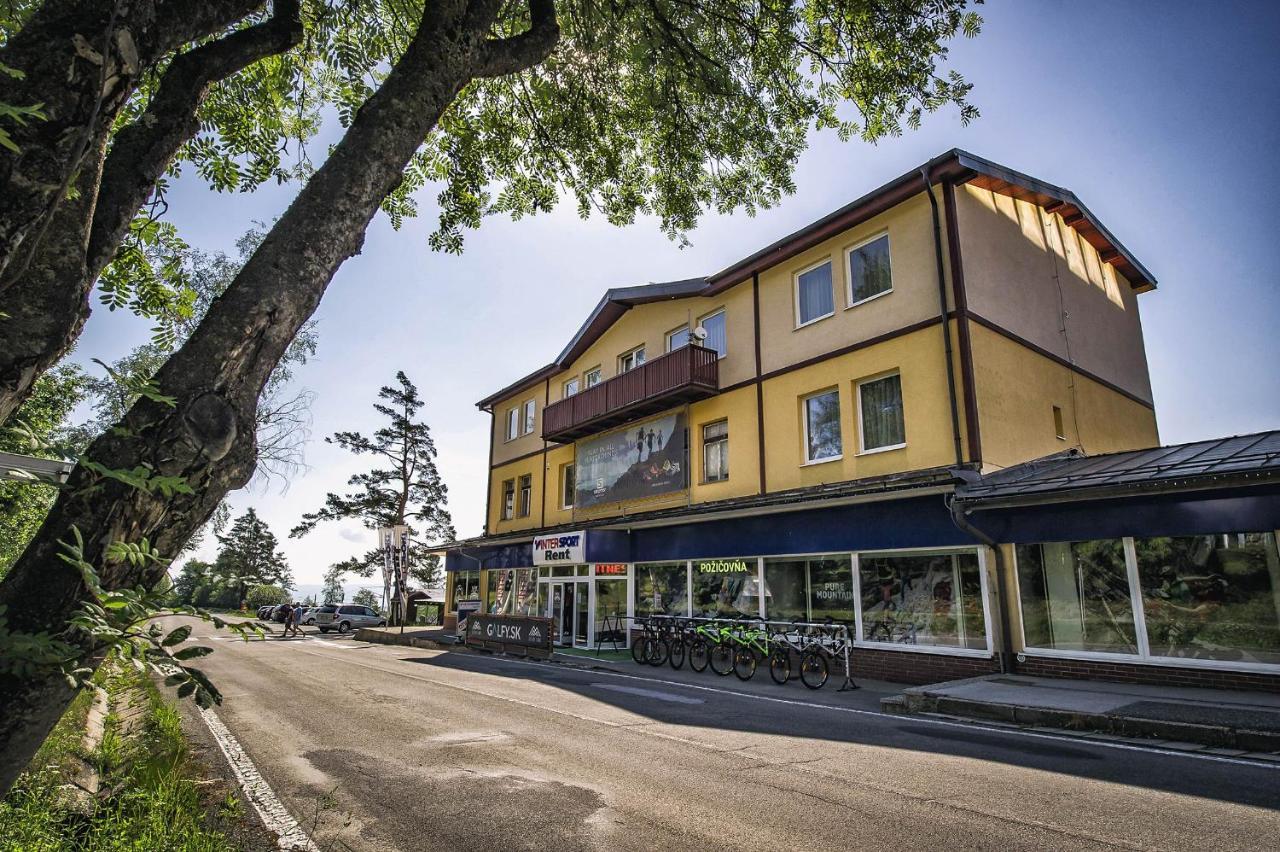 Privat Galfy Hotel Vysoke Tatry Ngoại thất bức ảnh