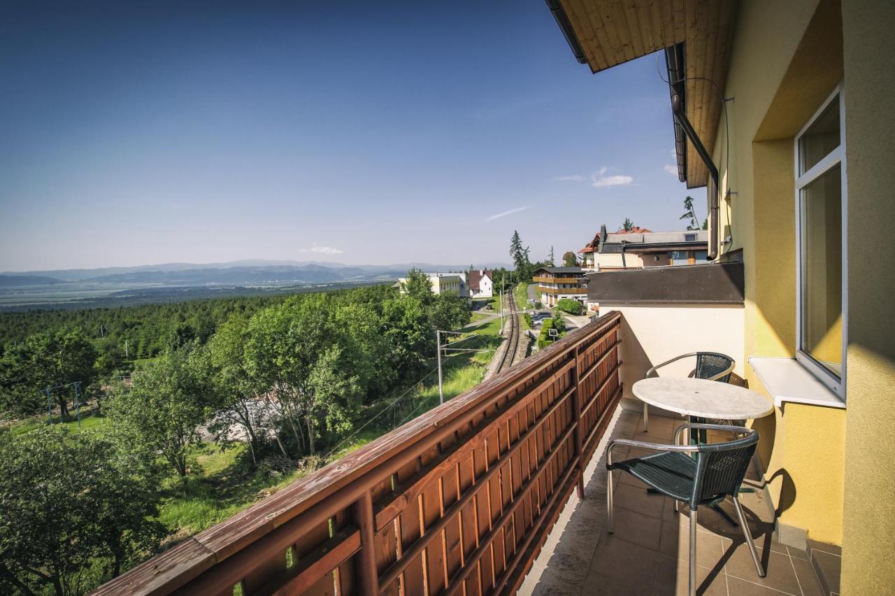 Privat Galfy Hotel Vysoke Tatry Ngoại thất bức ảnh
