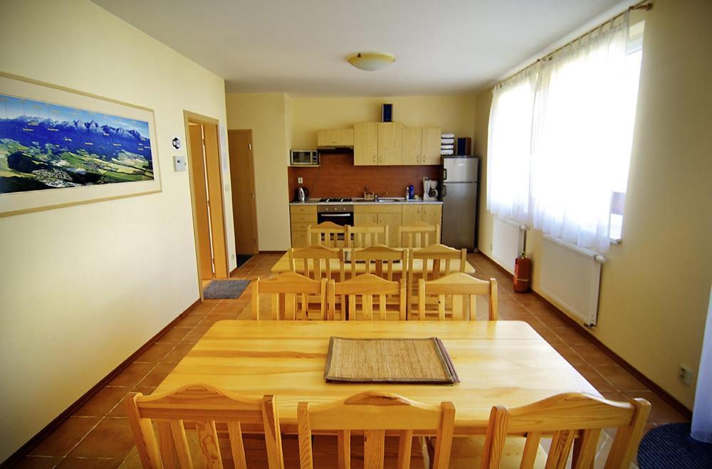 Privat Galfy Hotel Vysoke Tatry Ngoại thất bức ảnh