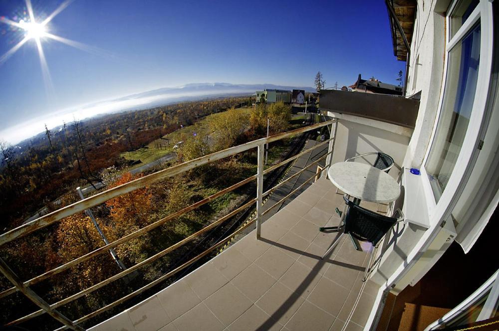 Privat Galfy Hotel Vysoke Tatry Ngoại thất bức ảnh